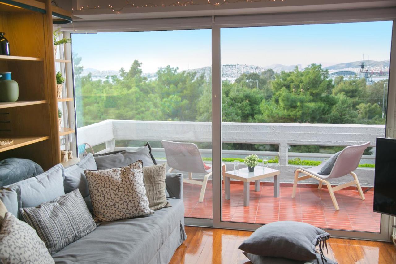 One-Of-A-Kind Athens Riviera Apartment מראה חיצוני תמונה