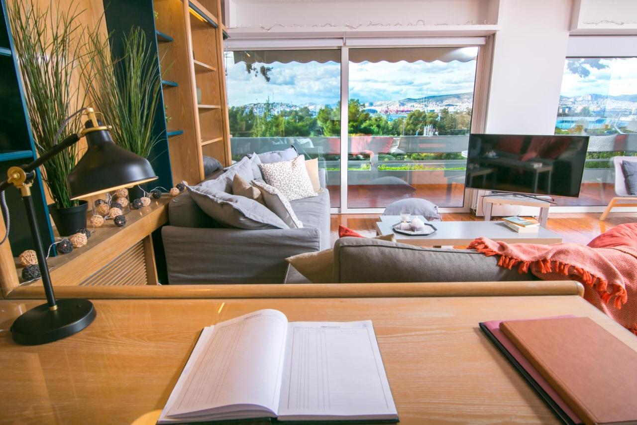 One-Of-A-Kind Athens Riviera Apartment מראה חיצוני תמונה