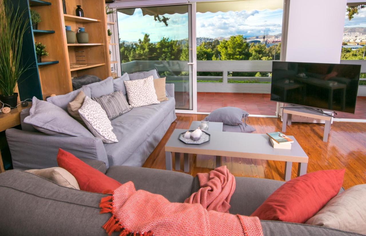 One-Of-A-Kind Athens Riviera Apartment מראה חיצוני תמונה