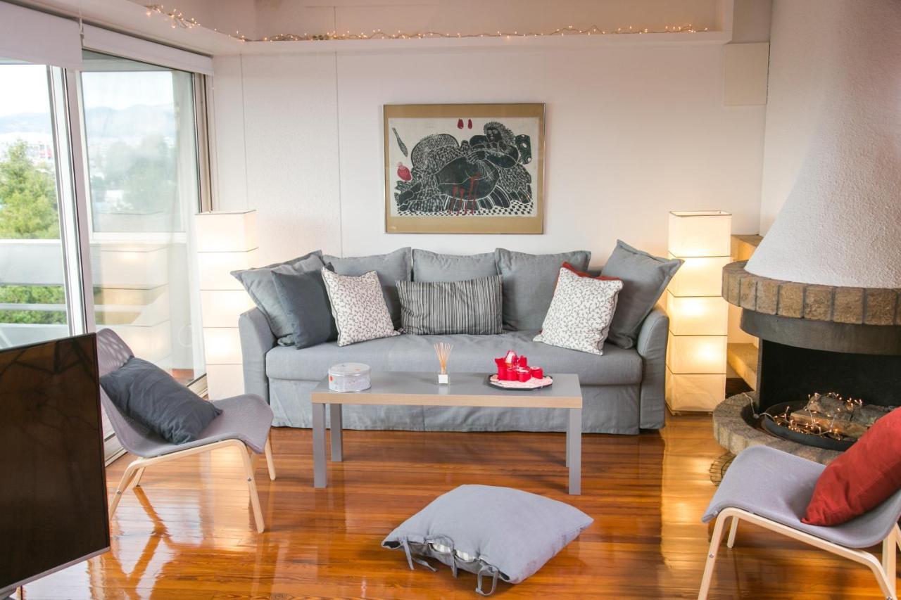 One-Of-A-Kind Athens Riviera Apartment מראה חיצוני תמונה