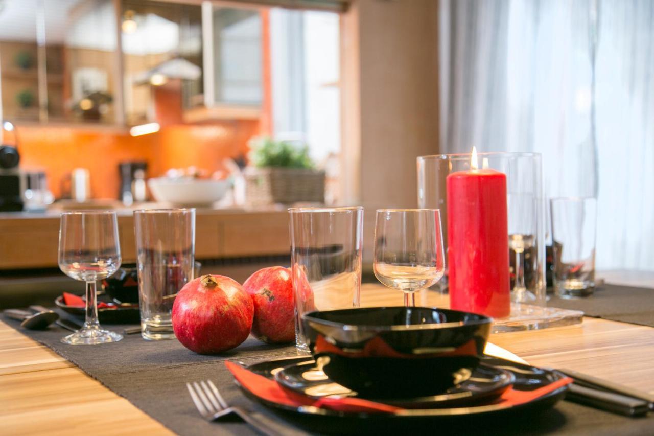 One-Of-A-Kind Athens Riviera Apartment מראה חיצוני תמונה