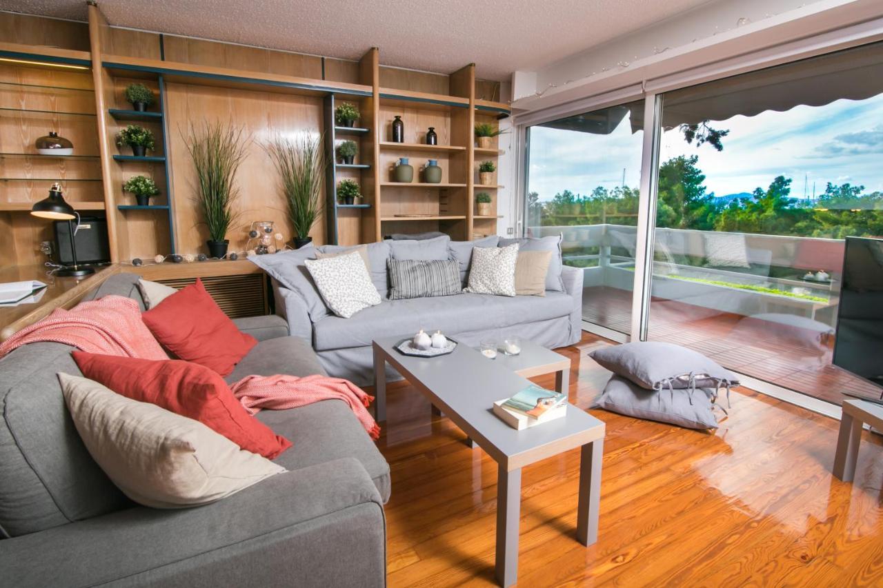 One-Of-A-Kind Athens Riviera Apartment מראה חיצוני תמונה
