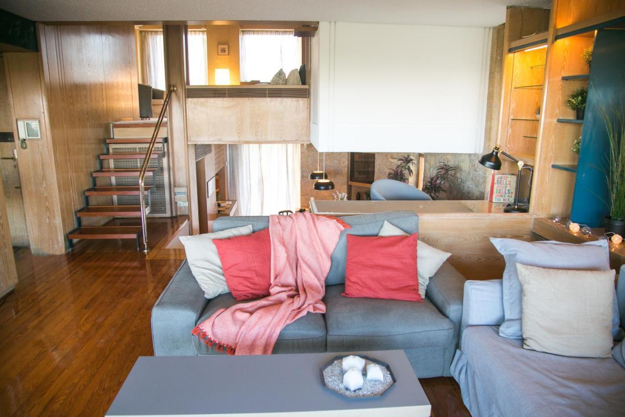 One-Of-A-Kind Athens Riviera Apartment מראה חיצוני תמונה
