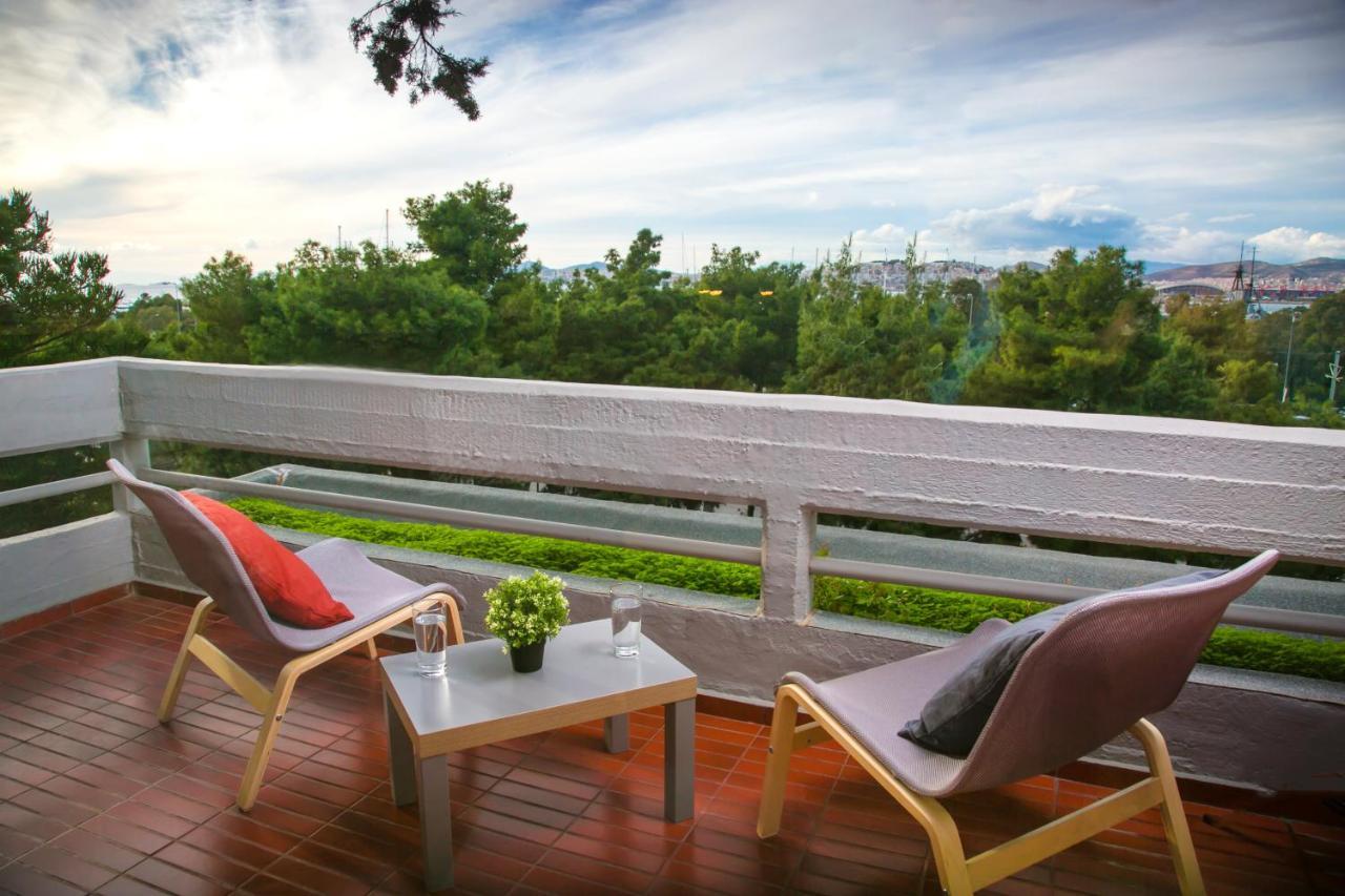 One-Of-A-Kind Athens Riviera Apartment מראה חיצוני תמונה