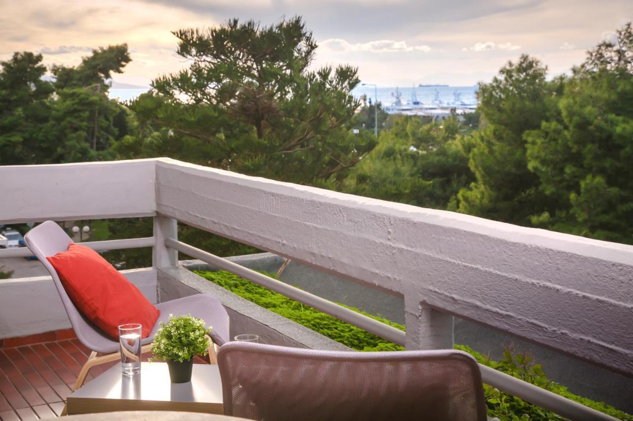 One-Of-A-Kind Athens Riviera Apartment מראה חיצוני תמונה
