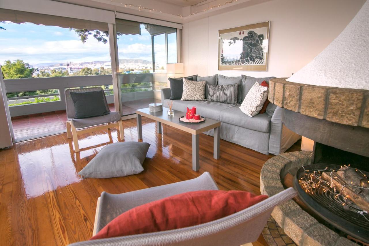 One-Of-A-Kind Athens Riviera Apartment מראה חיצוני תמונה